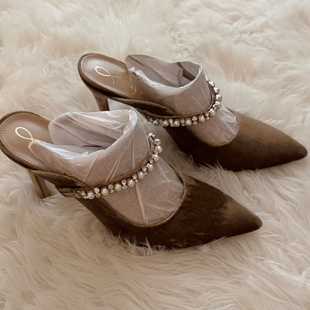 Sam Edelman Beige Heels with Rhinestone Accent - Picture 3 of 14